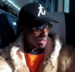 Teezeh says, “It was a nice experience working with a versatile rapper to bring him to the urban side.”