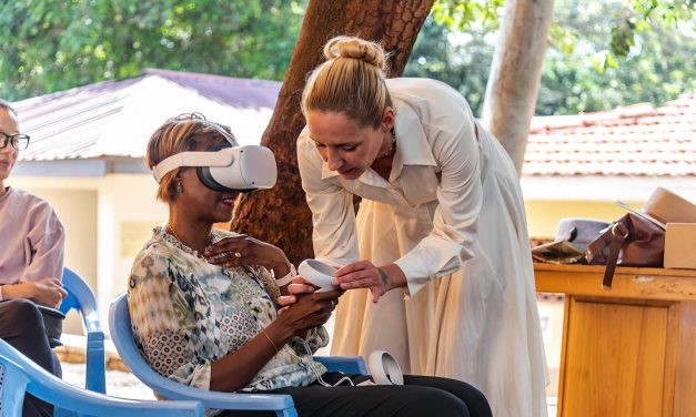 Enjoying Culture via Virtual Reality