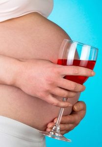 The amount of damage done to the foetus depends on how much and how often the expectant mother drinks.